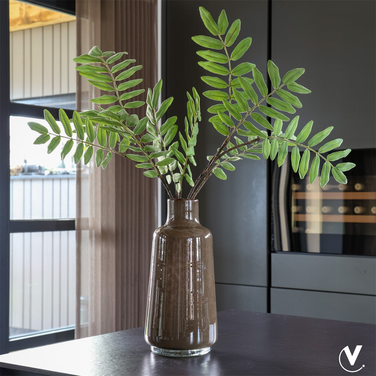 Vaas Jana Elite dark brown Ø18 x H35 cm